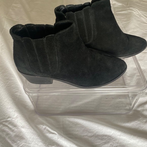 Joie Women Barlow Suede Leather Ankle Bootie 39/8.5 - Picture 4 of 7